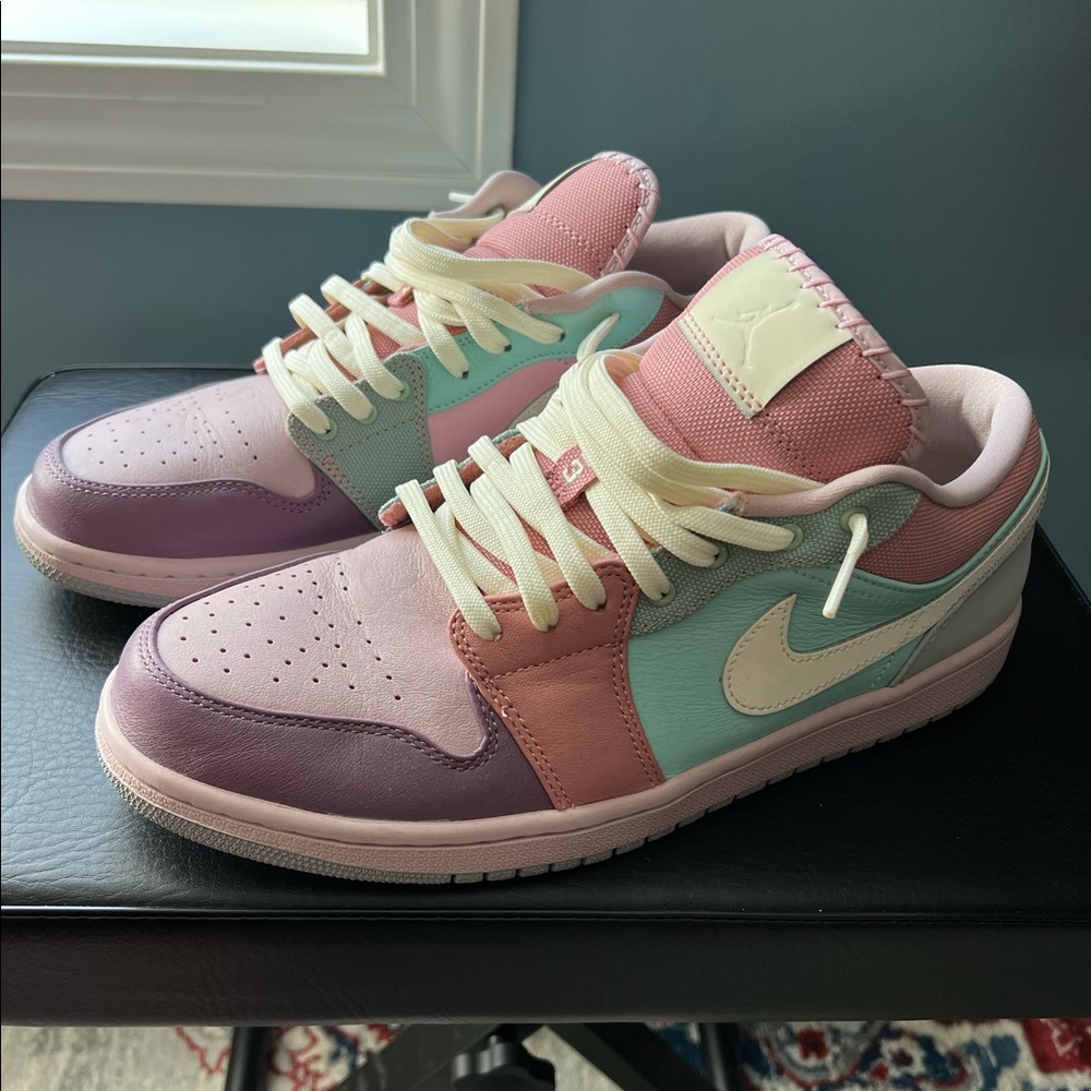 Jordan 1 low Easter pastel size 11 great condition